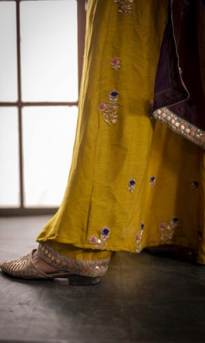 English Green Anarkaly With Pearl Embroidered Details  -  Narayani Adukia 30